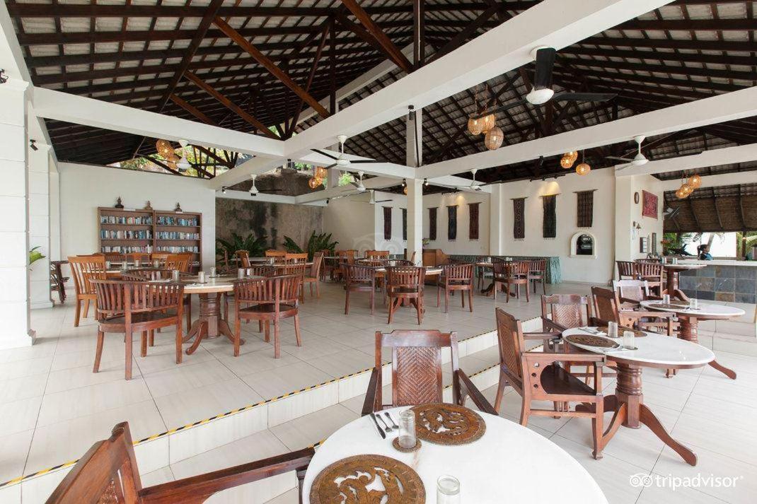 Minang Cove Resort Kampong Mukut Exterior photo
