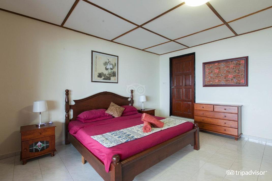 Minang Cove Resort Kampong Mukut Exterior photo