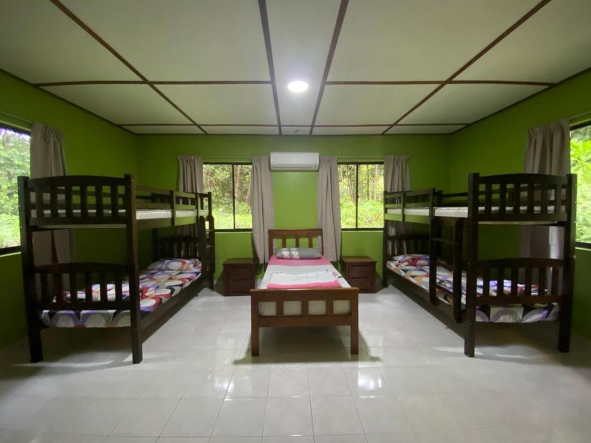 Minang Cove Resort Kampong Mukut Exterior photo