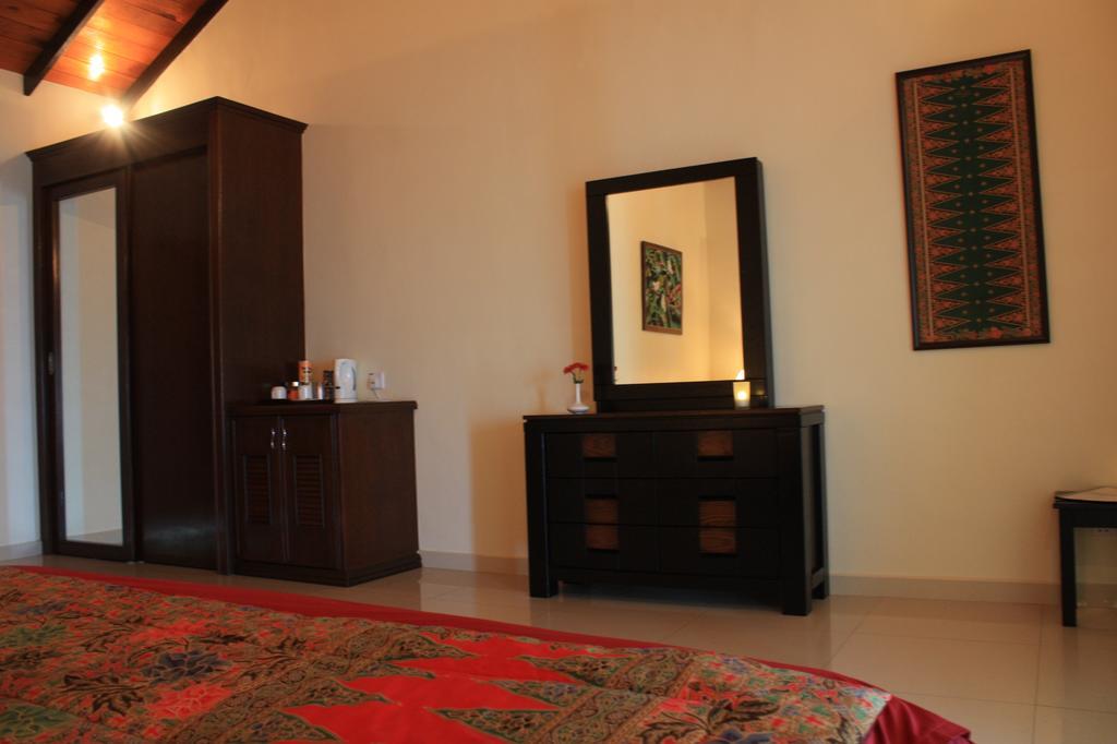 Minang Cove Resort Kampong Mukut Exterior photo